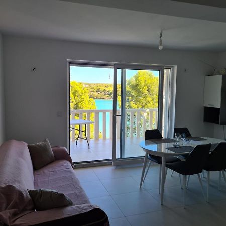 Apartments San Lovište エクステリア 写真