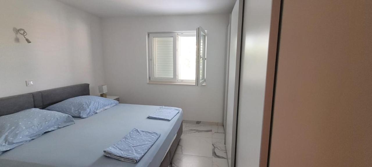 Apartments San Lovište エクステリア 写真