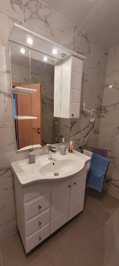 Apartments San Lovište エクステリア 写真
